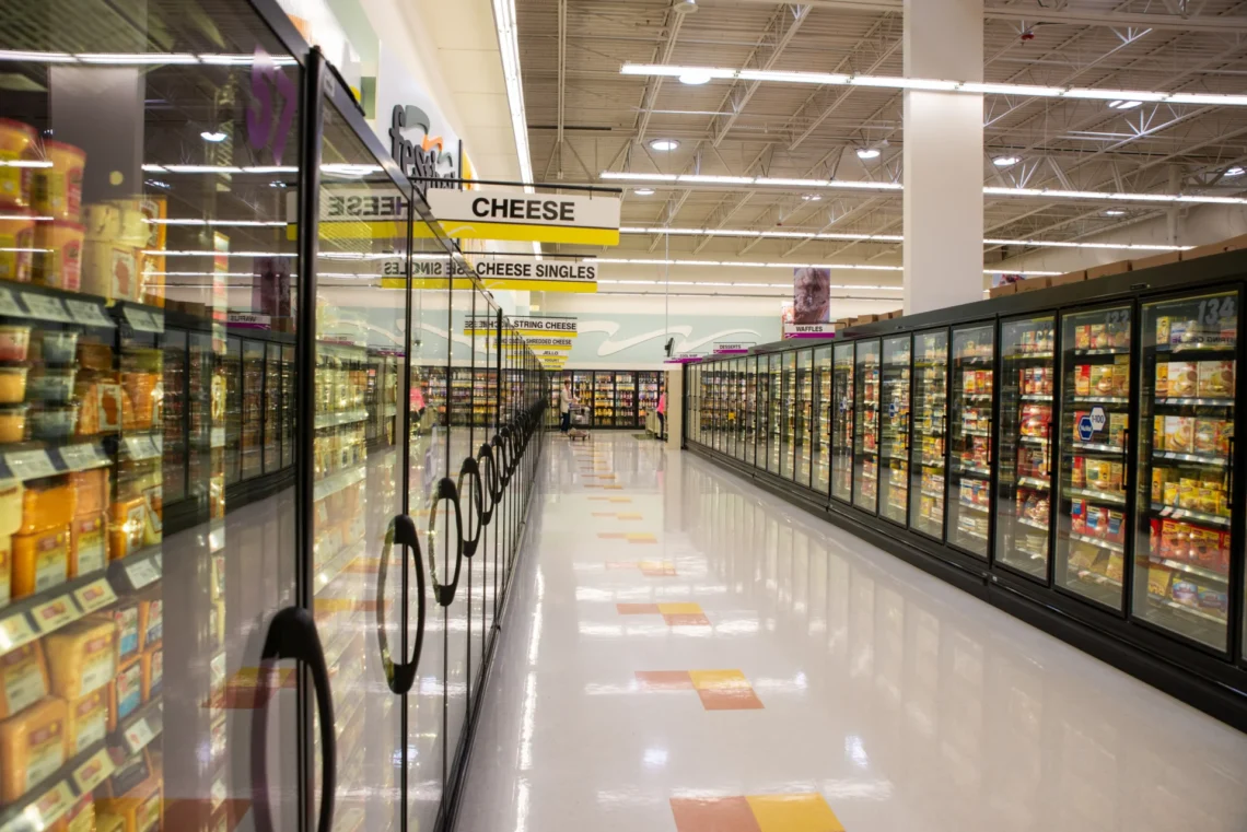 Commercial Refrigeration Retail Display Cases